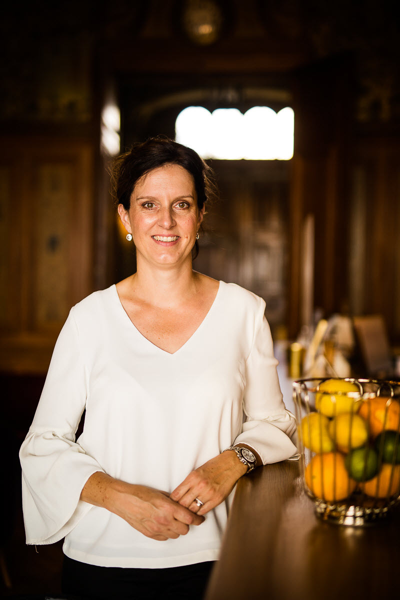 Export web 5D4 0975 00016