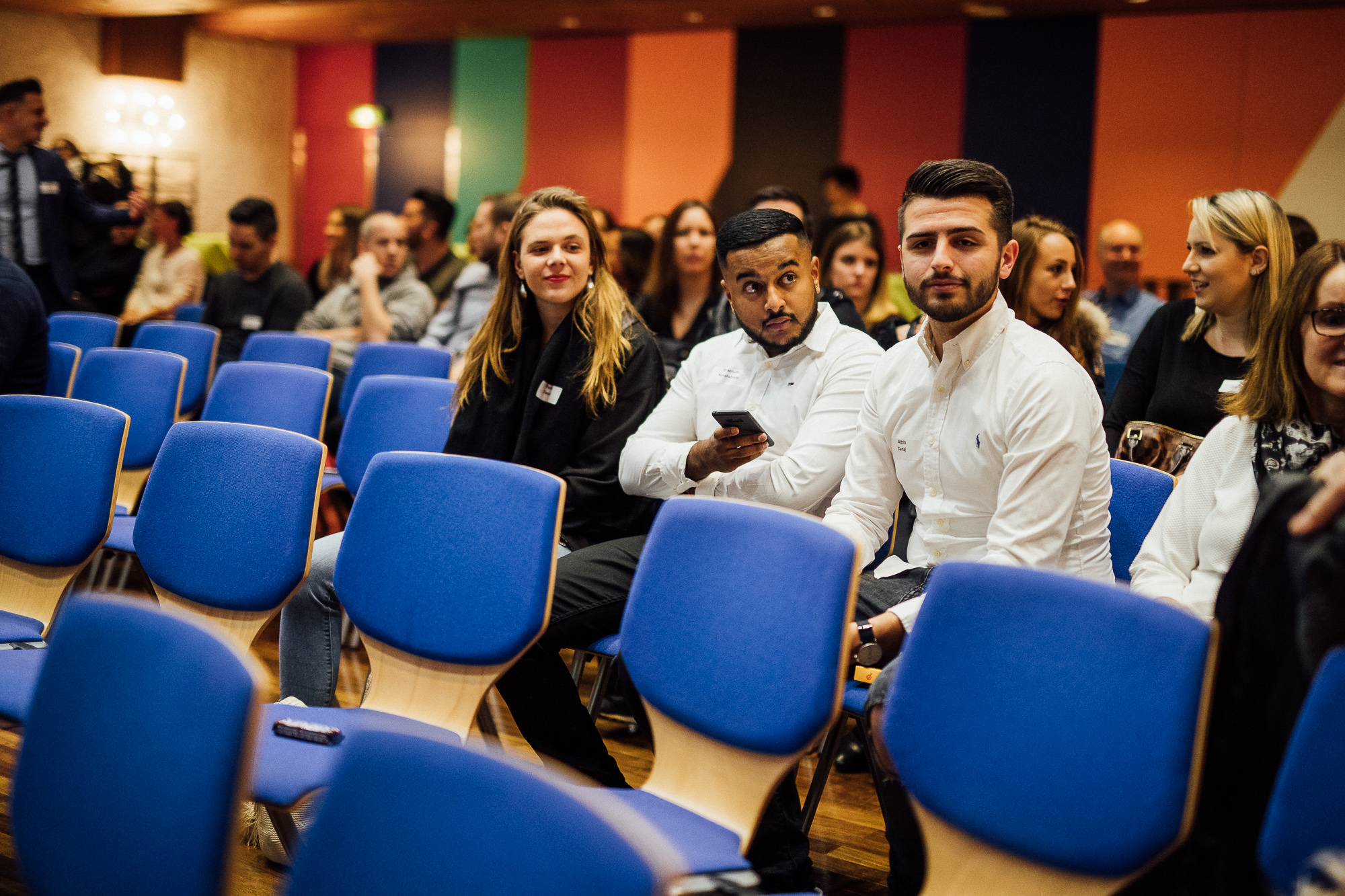 Export x3 1DX22211 KVZ Diplomfeier Handelsschule&HWD