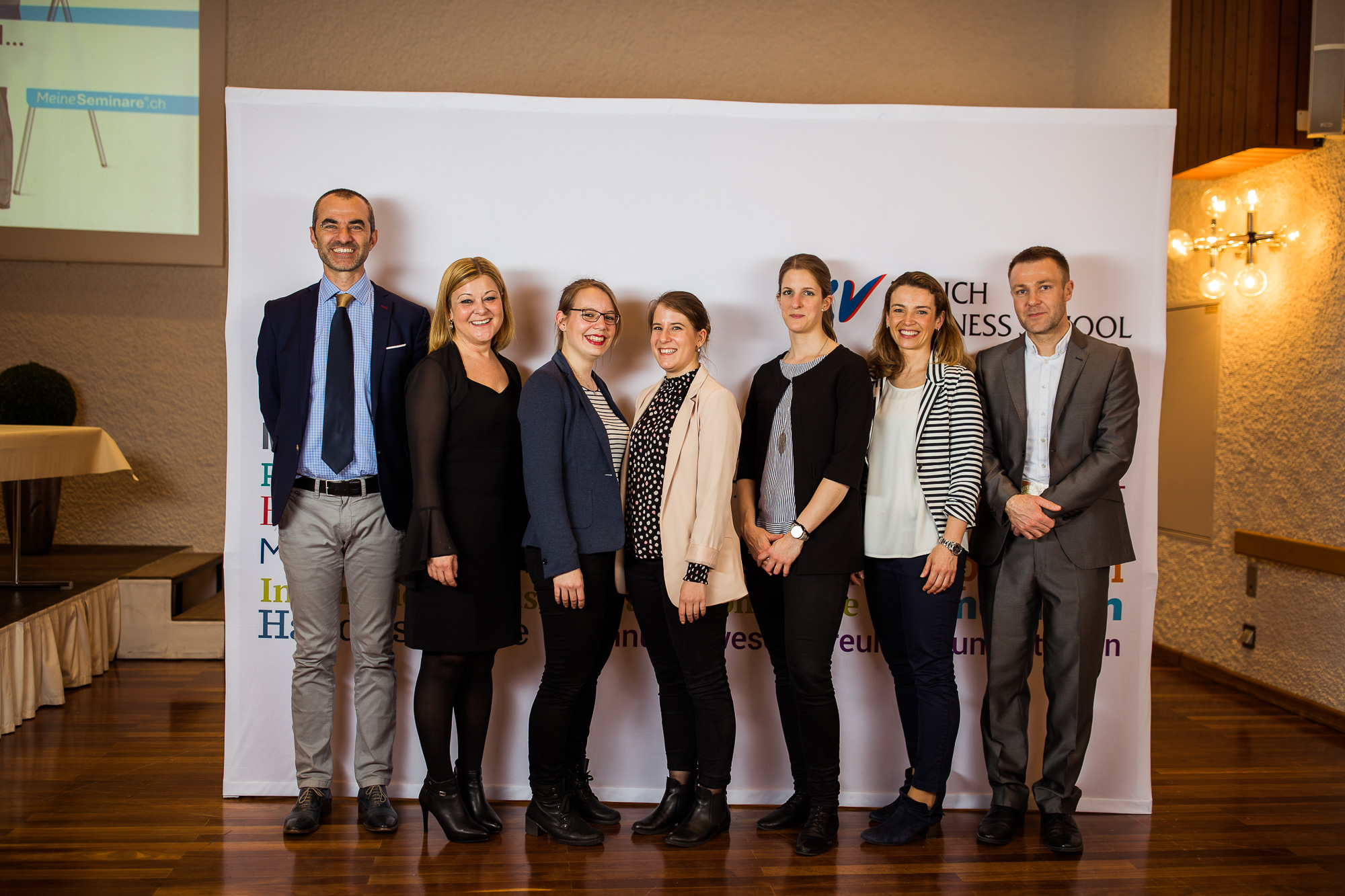 Export x3 5D4 3122 KVZ Diplomfeier Handelsschule&HWD