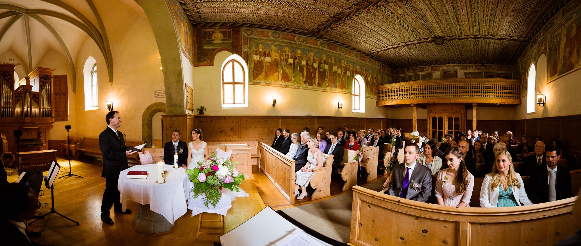 Nina und Richard hochzeit berguen kurhaus  2