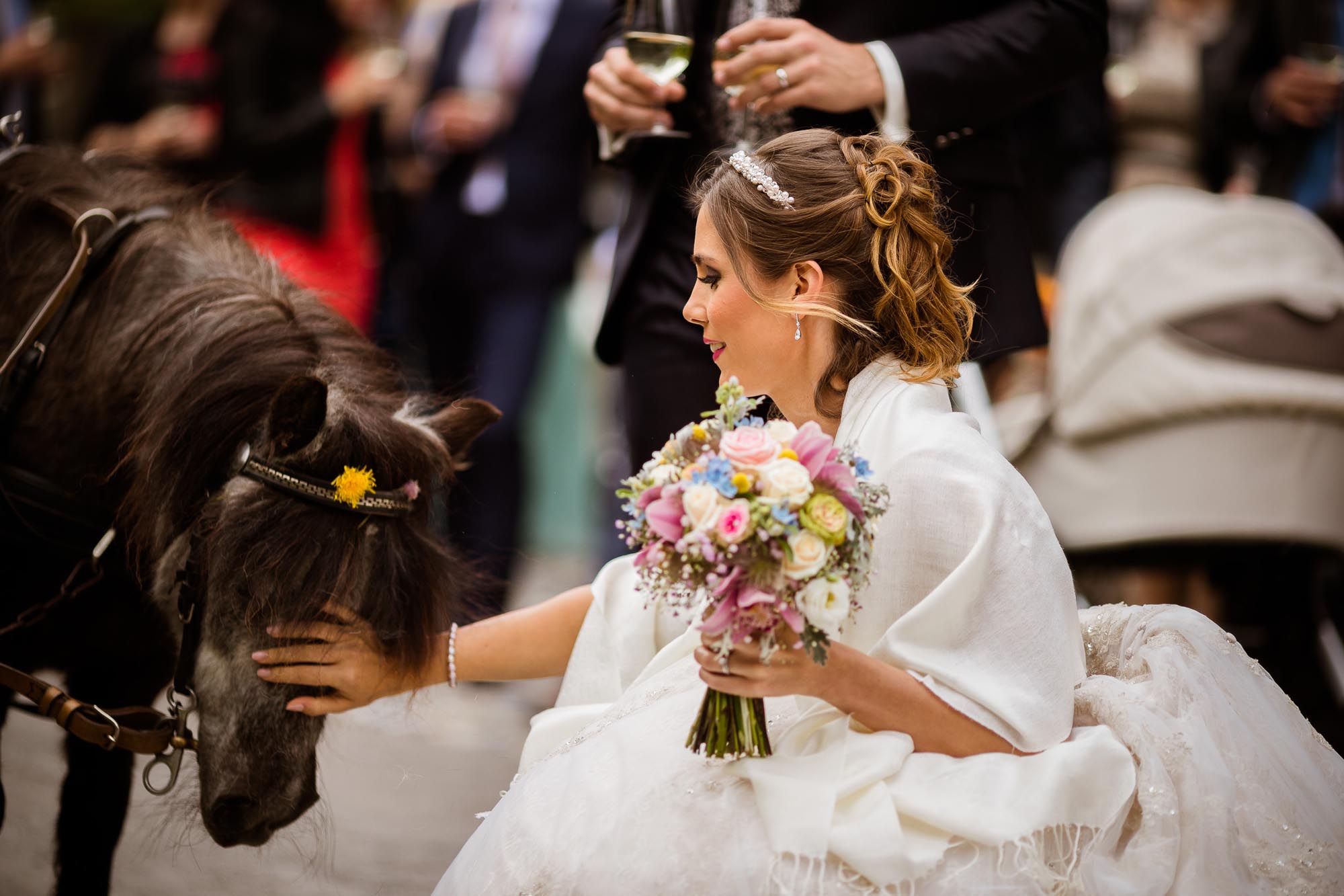 Nina und Richard hochzeit berguen kurhaus 24318