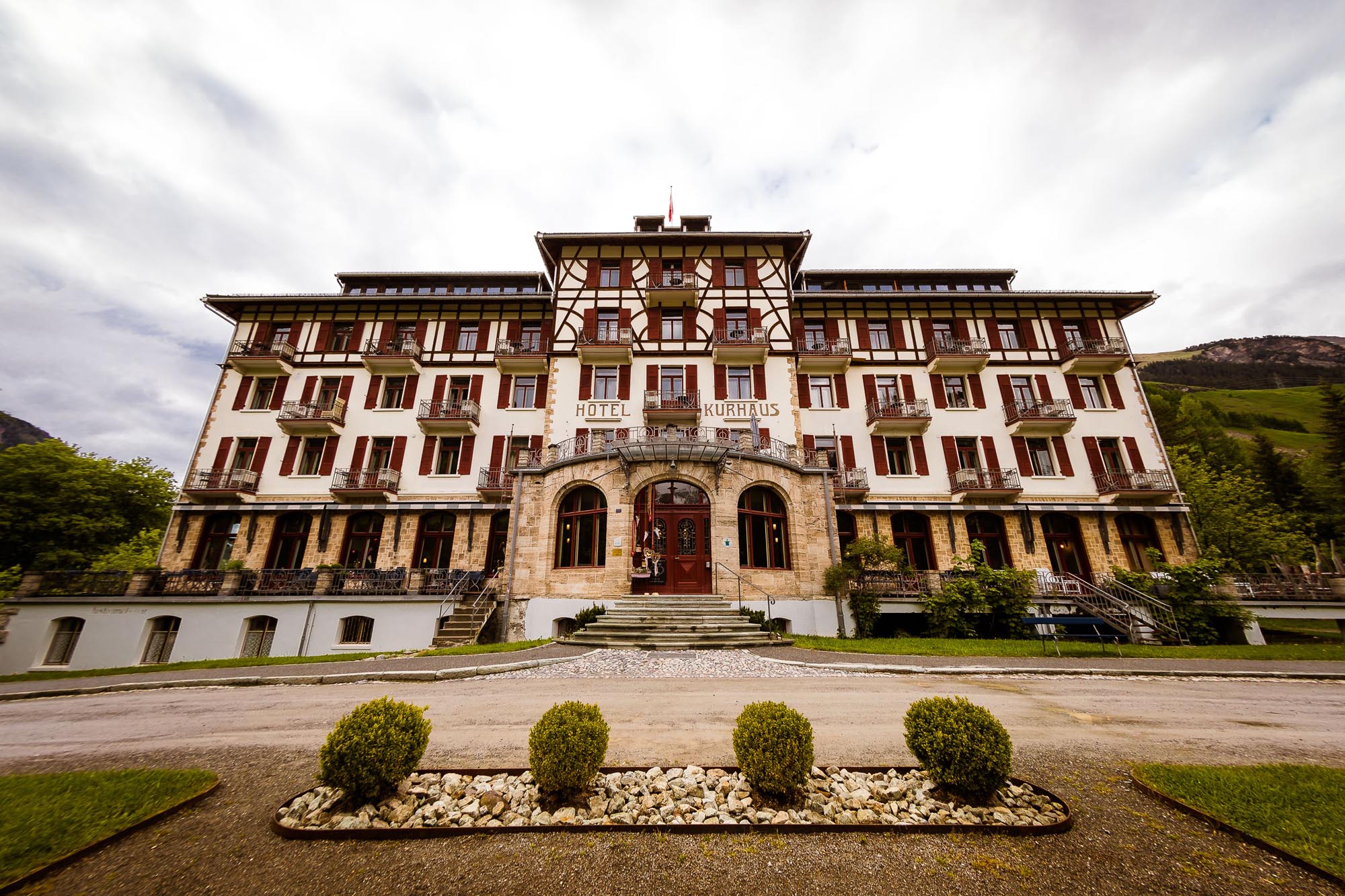 Nina und Richard hochzeit berguen kurhaus 25893